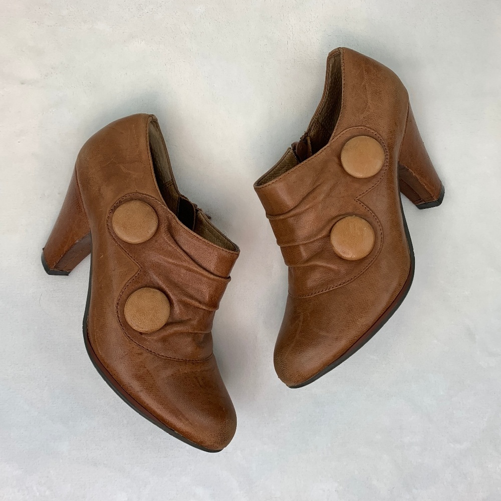 Miz Mooz Coco Button Booties Tan/Light Brown Sz 6